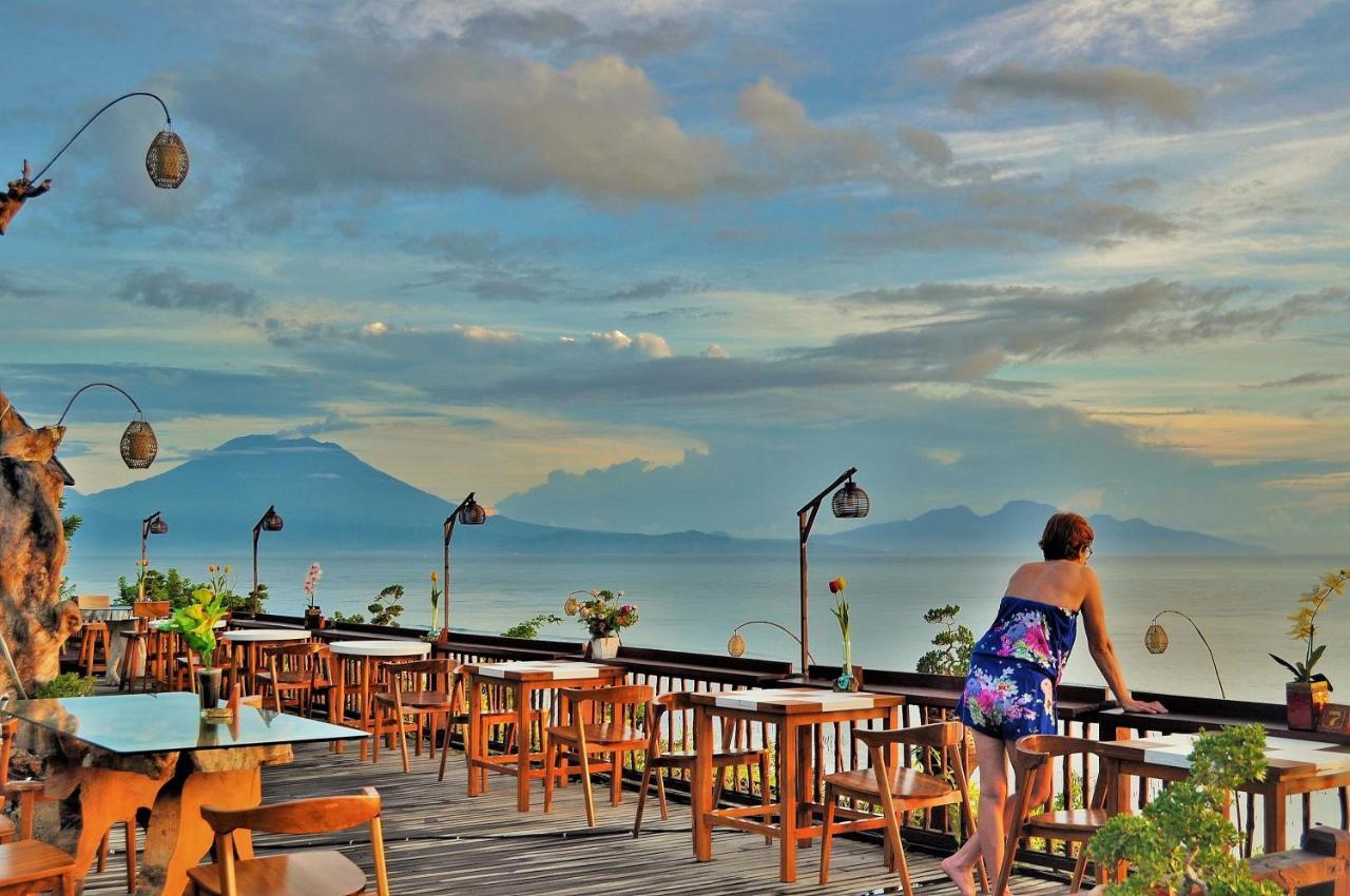 Ocean Terrace Suite And Spa Luxury Batununggul Exterior photo